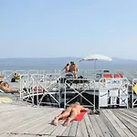 Naturexpert Mobilhazak-fkk Nudista Campingplatz