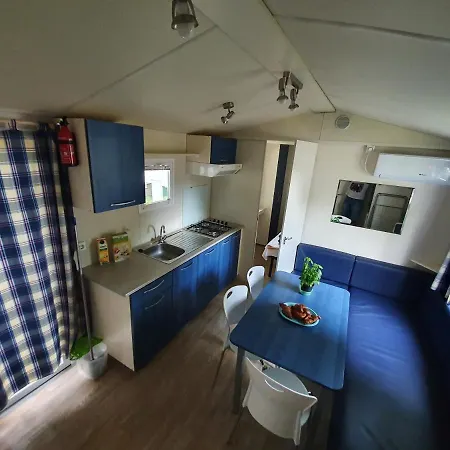 Campeggio Naturexpert Mobilházak-fkk Nudista *