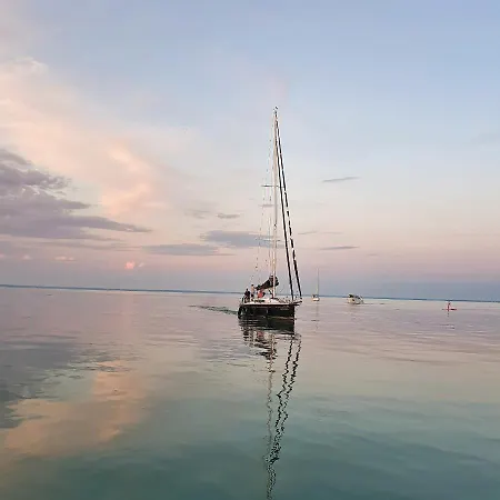 Naturexpert Mobilházak-fkk Nudista Campeggio Balatonberény
