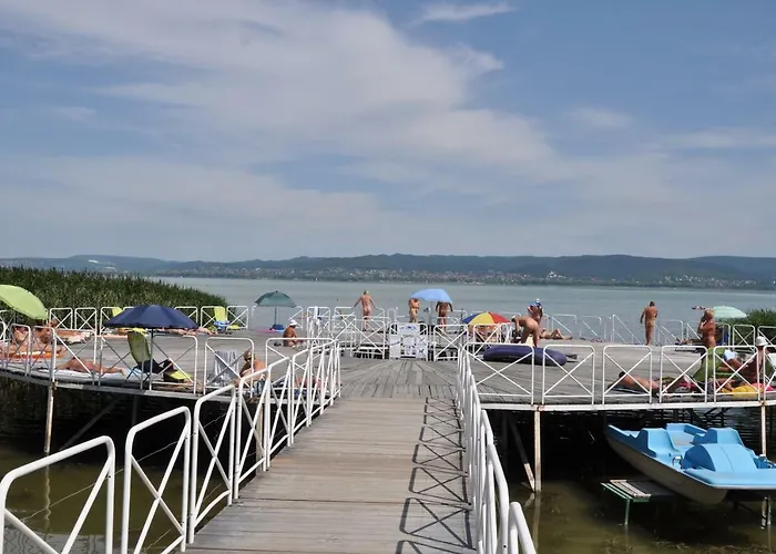 Campingplatz Naturexpert Mobilhazak-fkk Nudista *